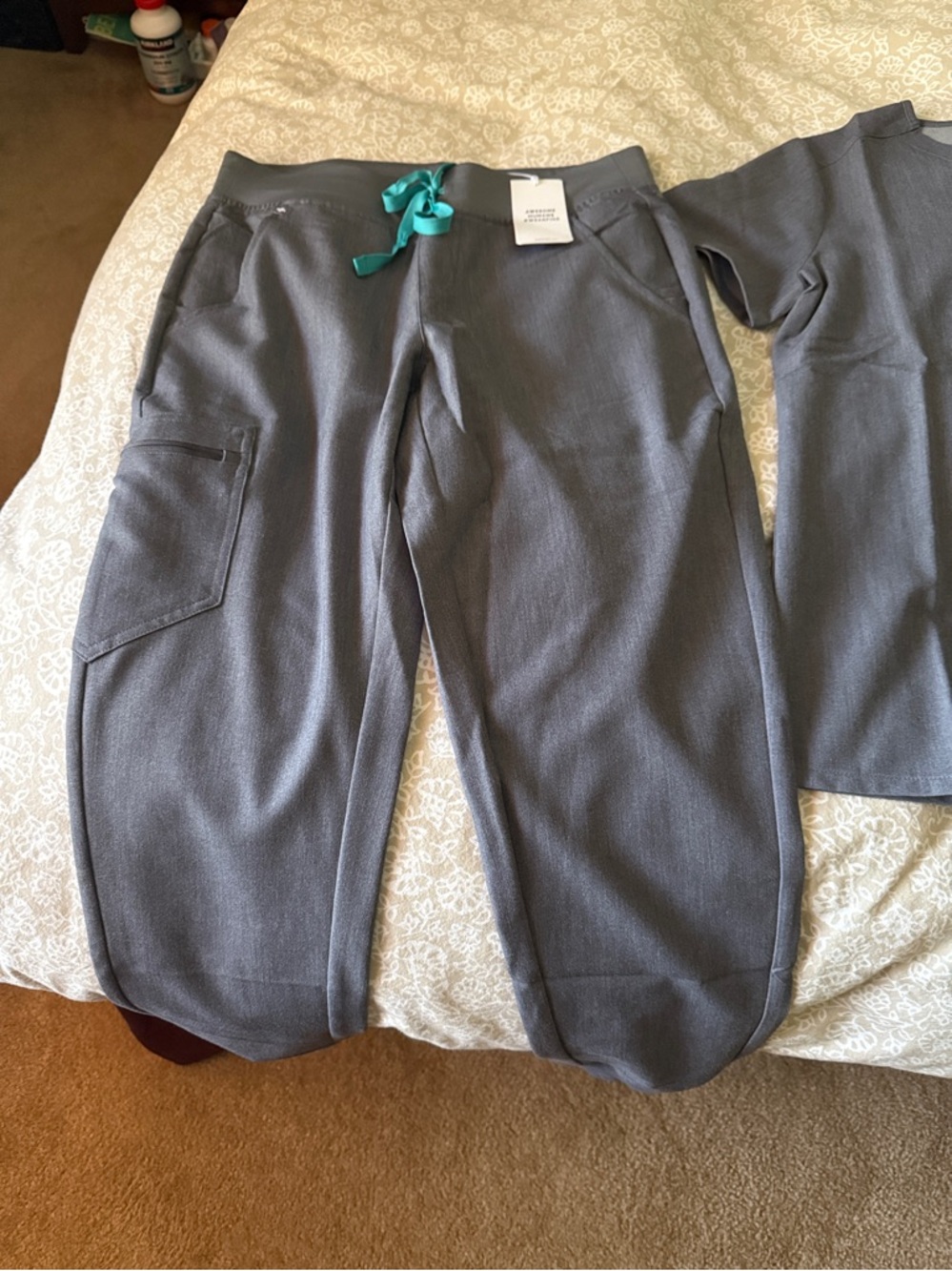 Figs Heathered Charcoal V-Neck Scrub Top and pants